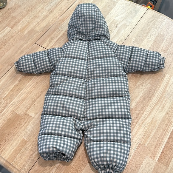 Rylee and Crew green unisex bunting suit, snow suit size 6-12 months - Picture 4 of 6